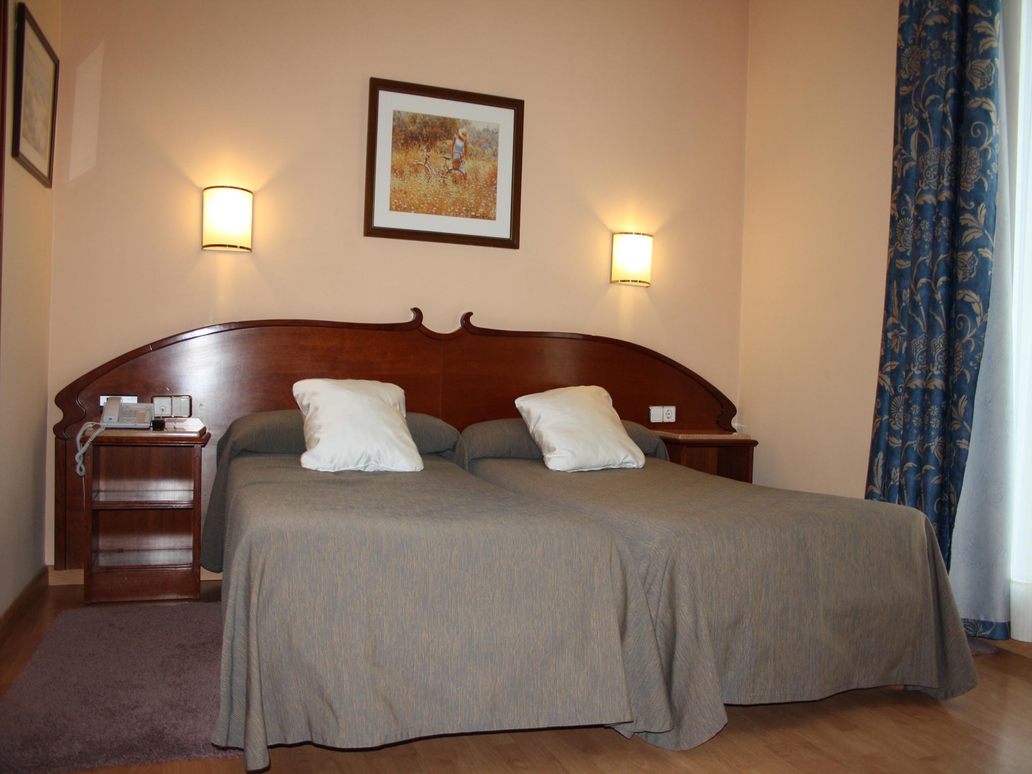 Gaudi Hotel Барселона Екстериор снимка
