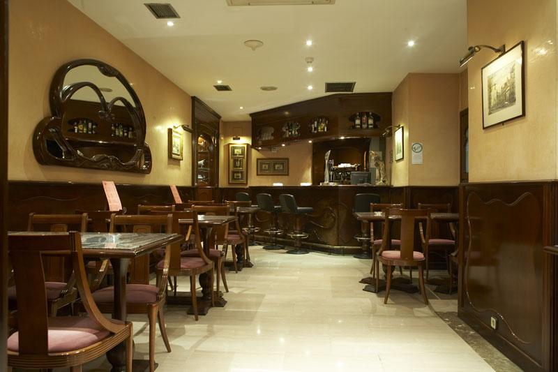 Gaudi Hotel Барселона Екстериор снимка