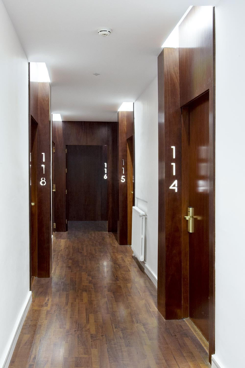 Gaudi Hotel Барселона Екстериор снимка